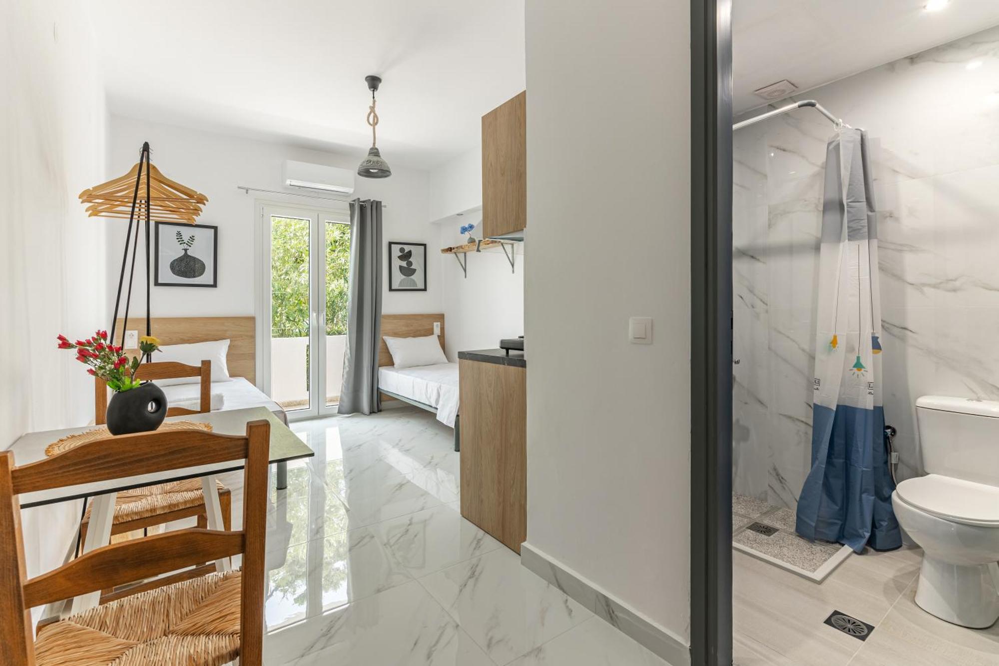 Fysalida's Coastal Gem 7 - Steps Away From The Sea Apartment Iraklio
